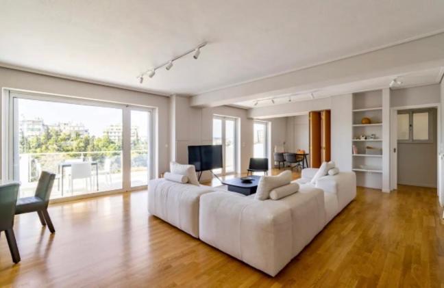 Pratinou Penthouse Apartment Athena Bagian luar foto
